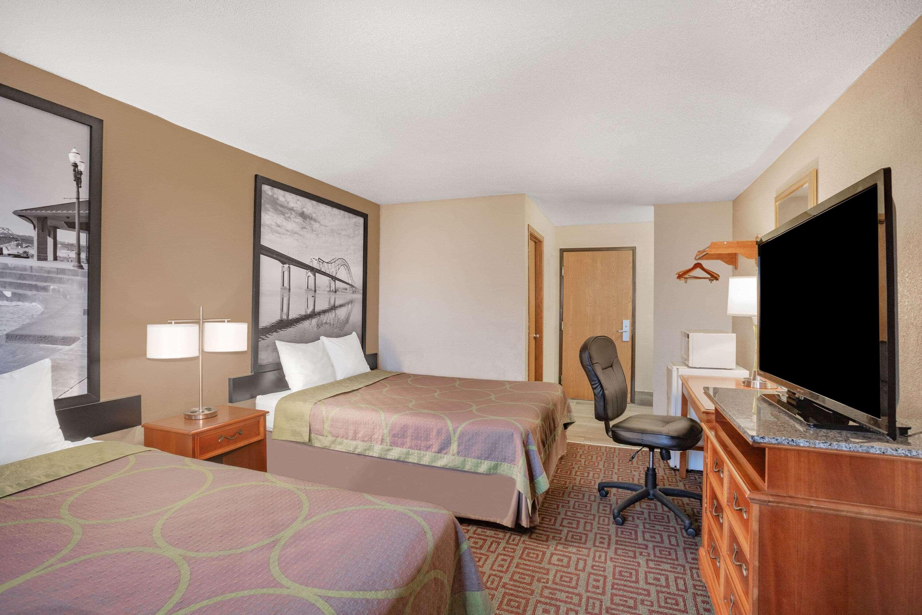 Super 8 By Wyndham Fort Madison Exterior photo
