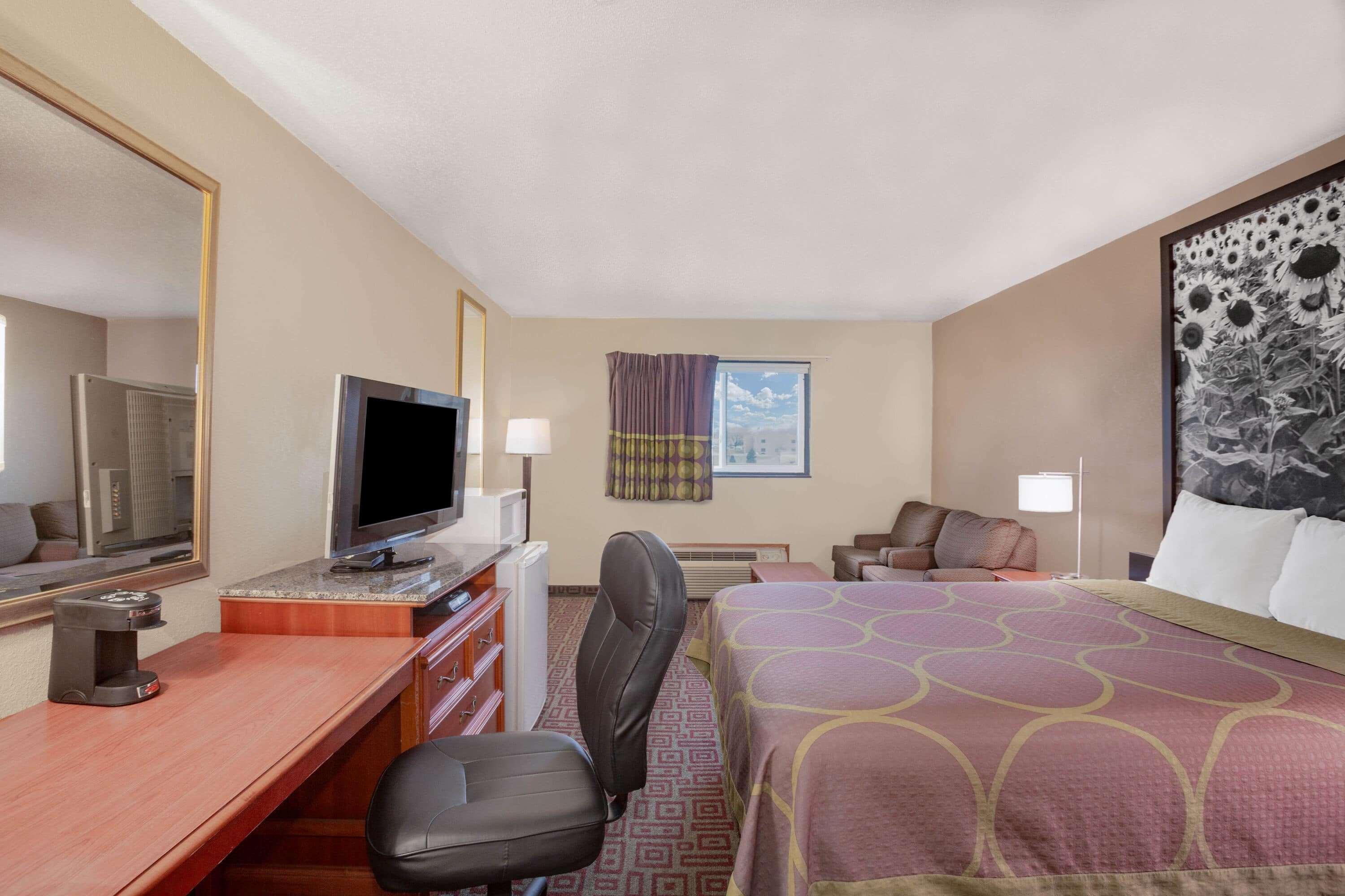 Super 8 By Wyndham Fort Madison Exterior photo