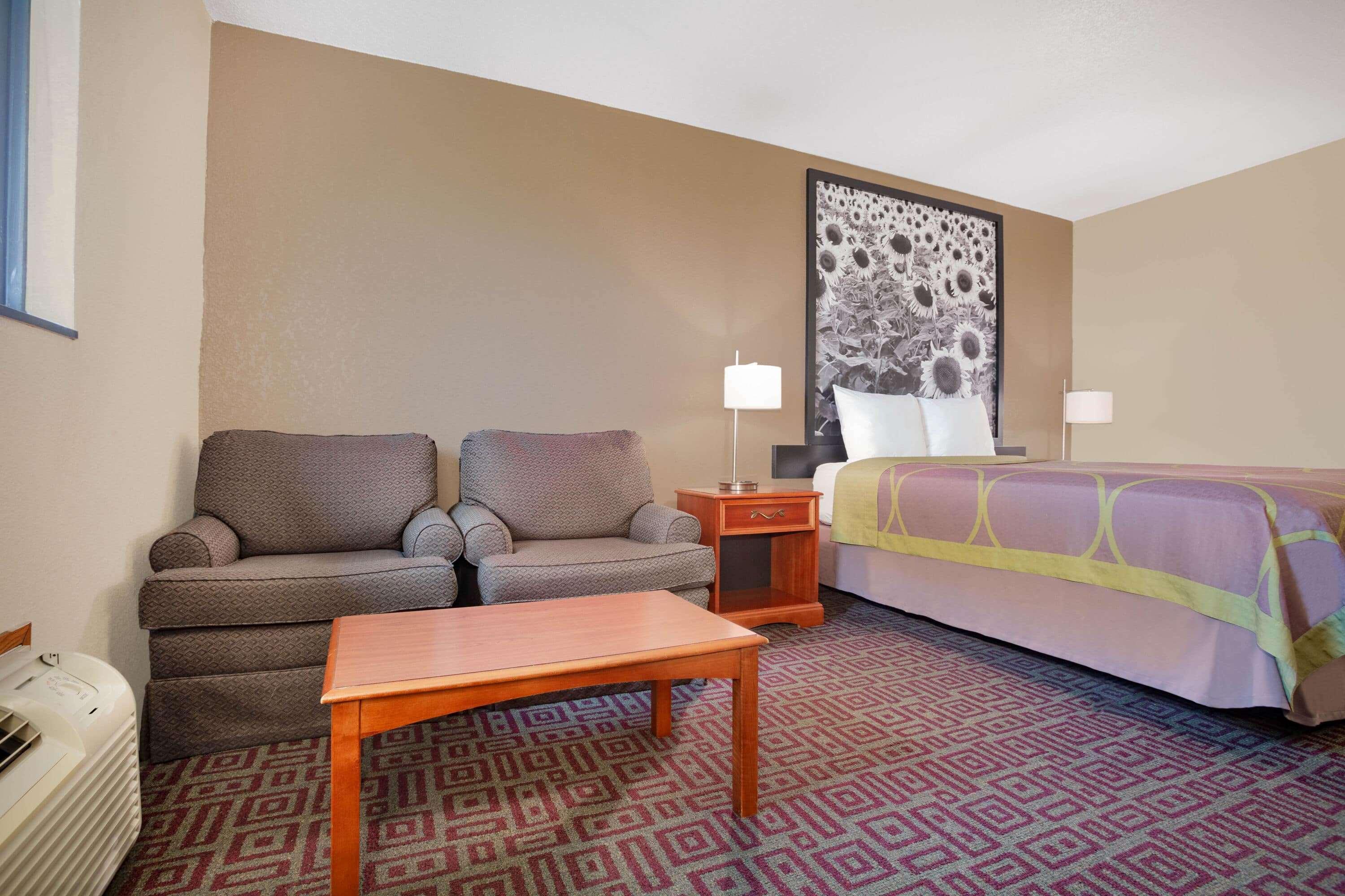 Super 8 By Wyndham Fort Madison Exterior photo